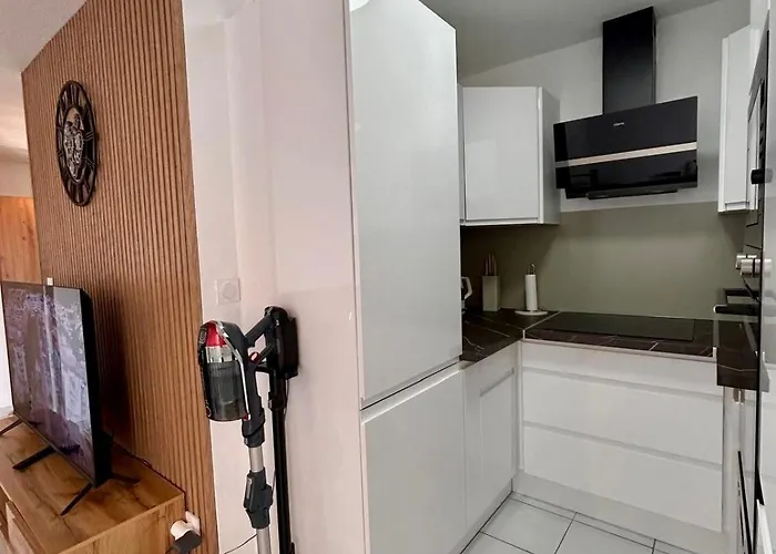 Sea Blue Les Roches Marines 아파트 아그