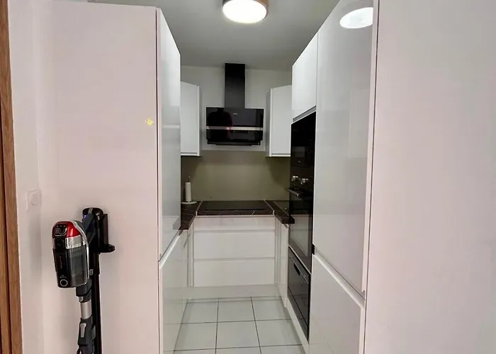 Sea Blue Les Roches Marines